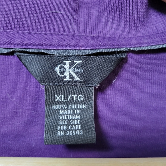 Calvin Klein Polo - Picture 2 of 2